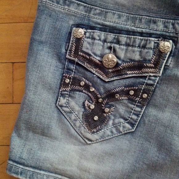 Jean shorts - Picture 5 of 5